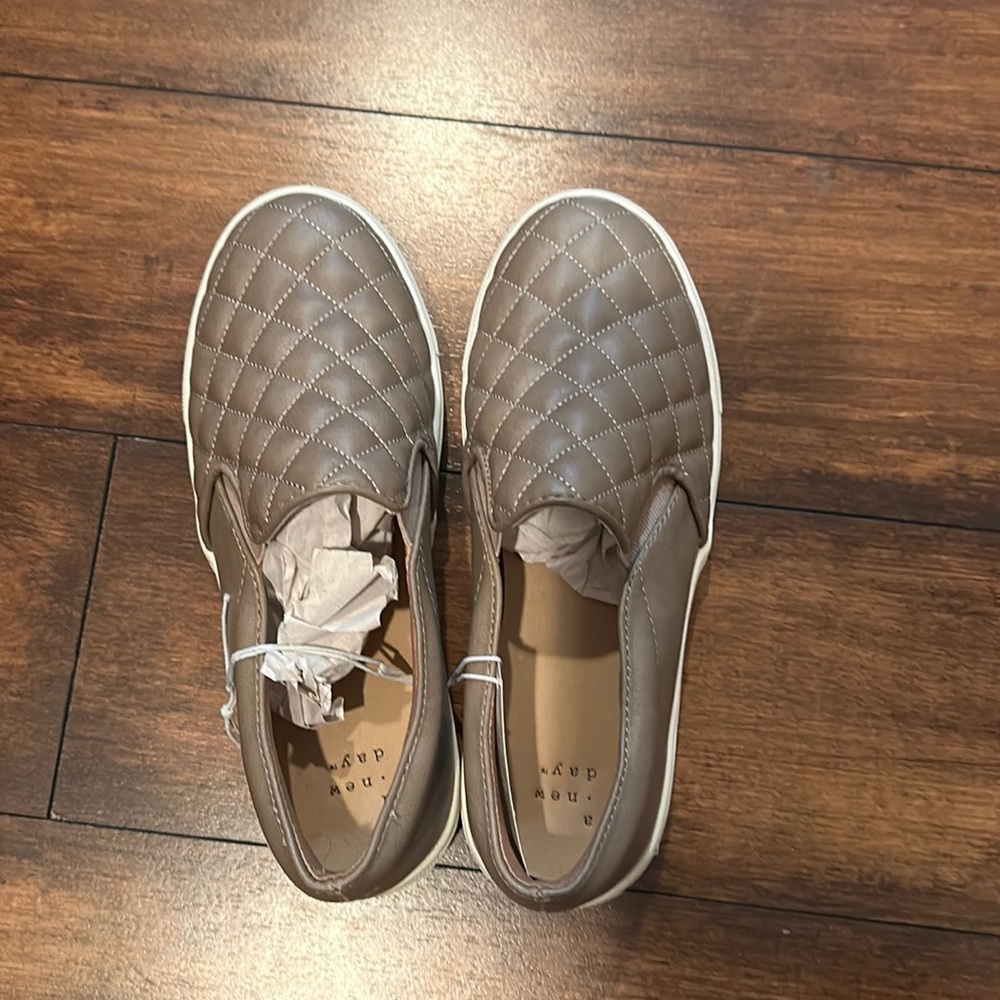 NWT slip on shoes